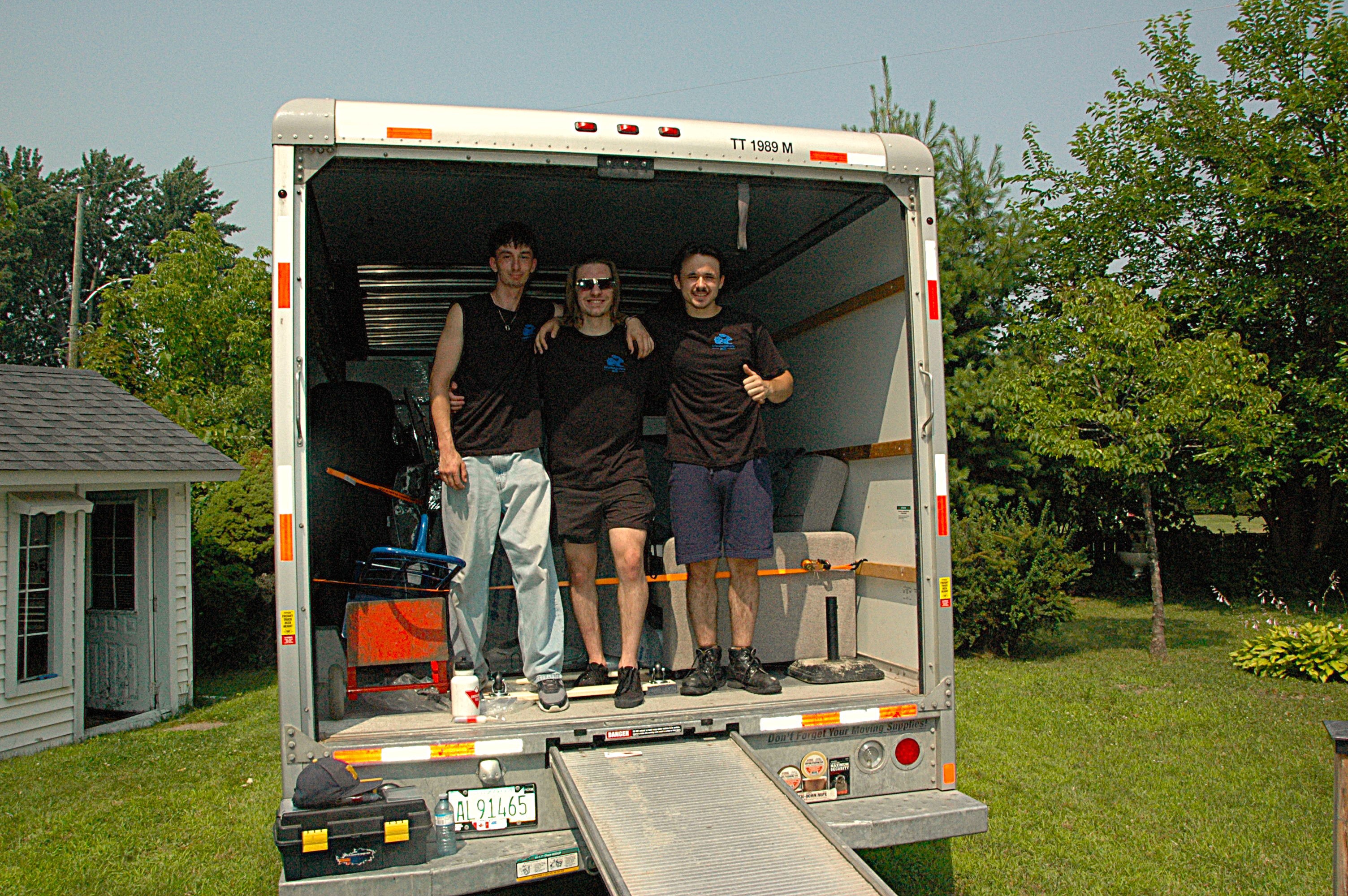 Équipe BGB dans le camion